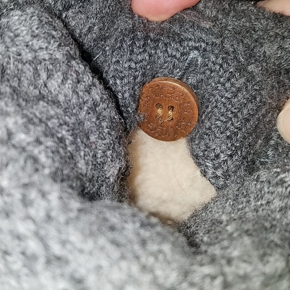 💰 UGG Cable Knit Sleeves - Picture 4 of 5